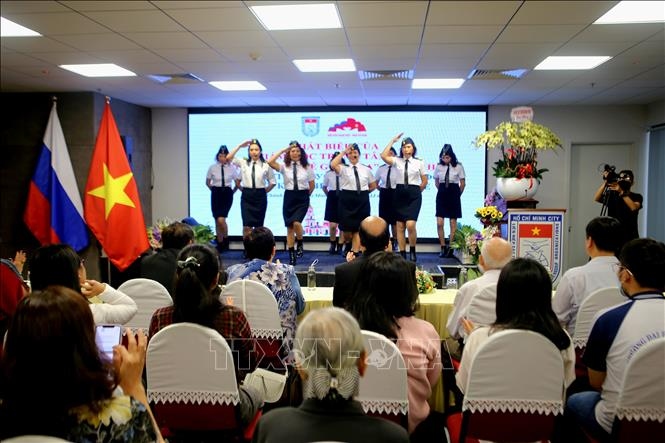 HCM City get-together marks 105 years of Russian October Revolution